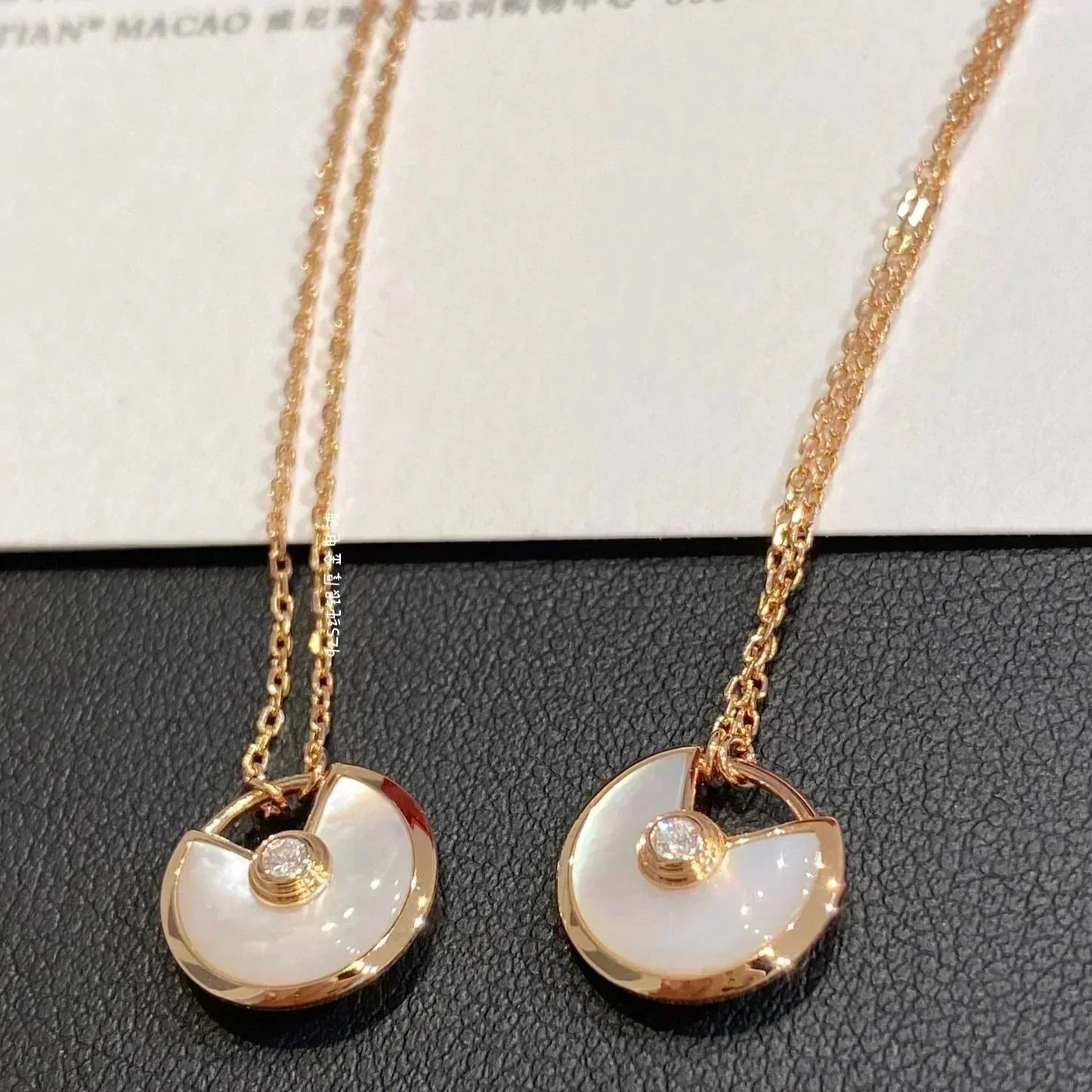 [Love Lucky]AMULETTE ROSE GOLD MOP NECKLACE