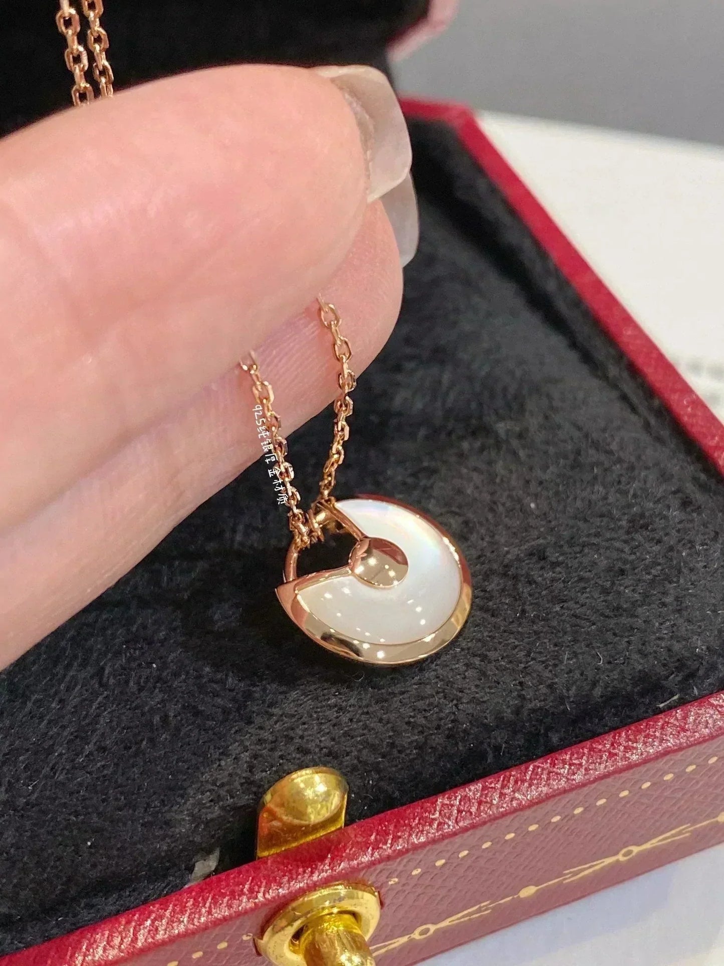 [Love Lucky]AMULETTE ROSE GOLD MOP NECKLACE