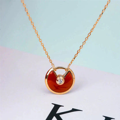 [Love Lucky]AMULETTE GOLD CARNELIAN ONYX NECKLACE