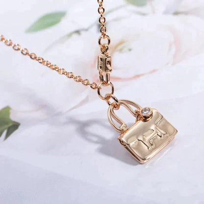 [Love Lucky]AMULETTE PEDANT ROSE GOLD NECKLACE