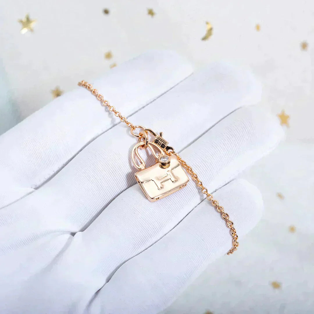 [Love Lucky]AMULETTE PEDANT ROSE GOLD NECKLACE