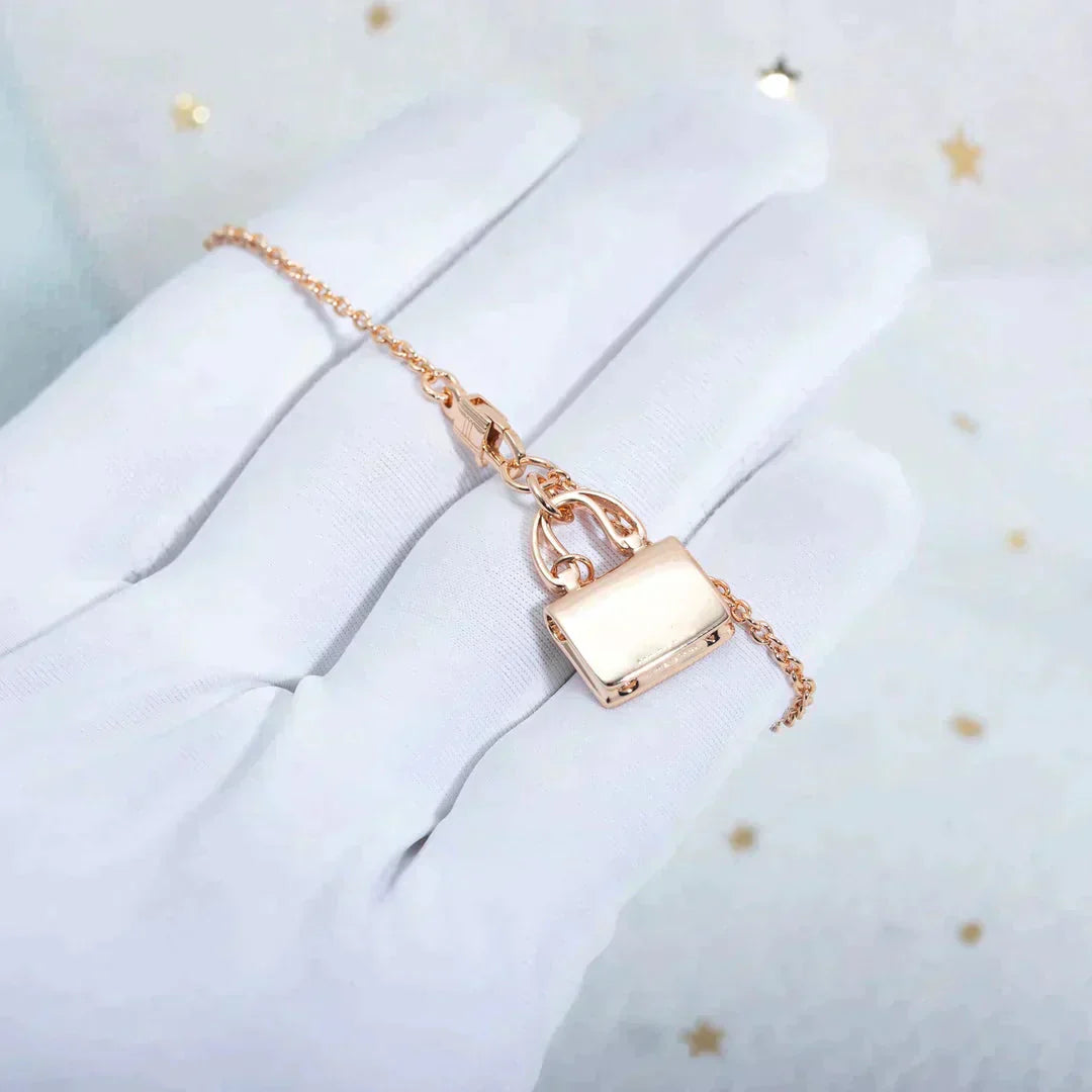 [Love Lucky]AMULETTE PEDANT ROSE GOLD NECKLACE