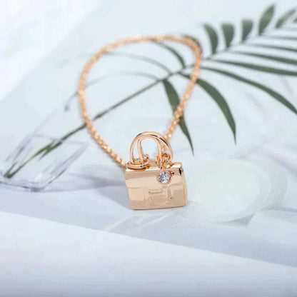 [Love Lucky]AMULETTE PEDANT ROSE GOLD NECKLACE
