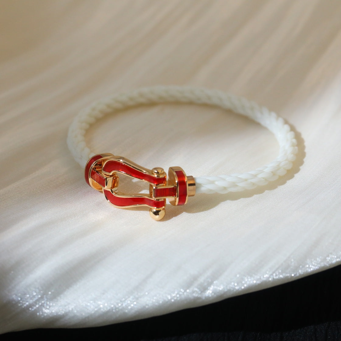 [Love Lucky]FORCE 10 WHITE TEXTILE DIAMOND PAVED