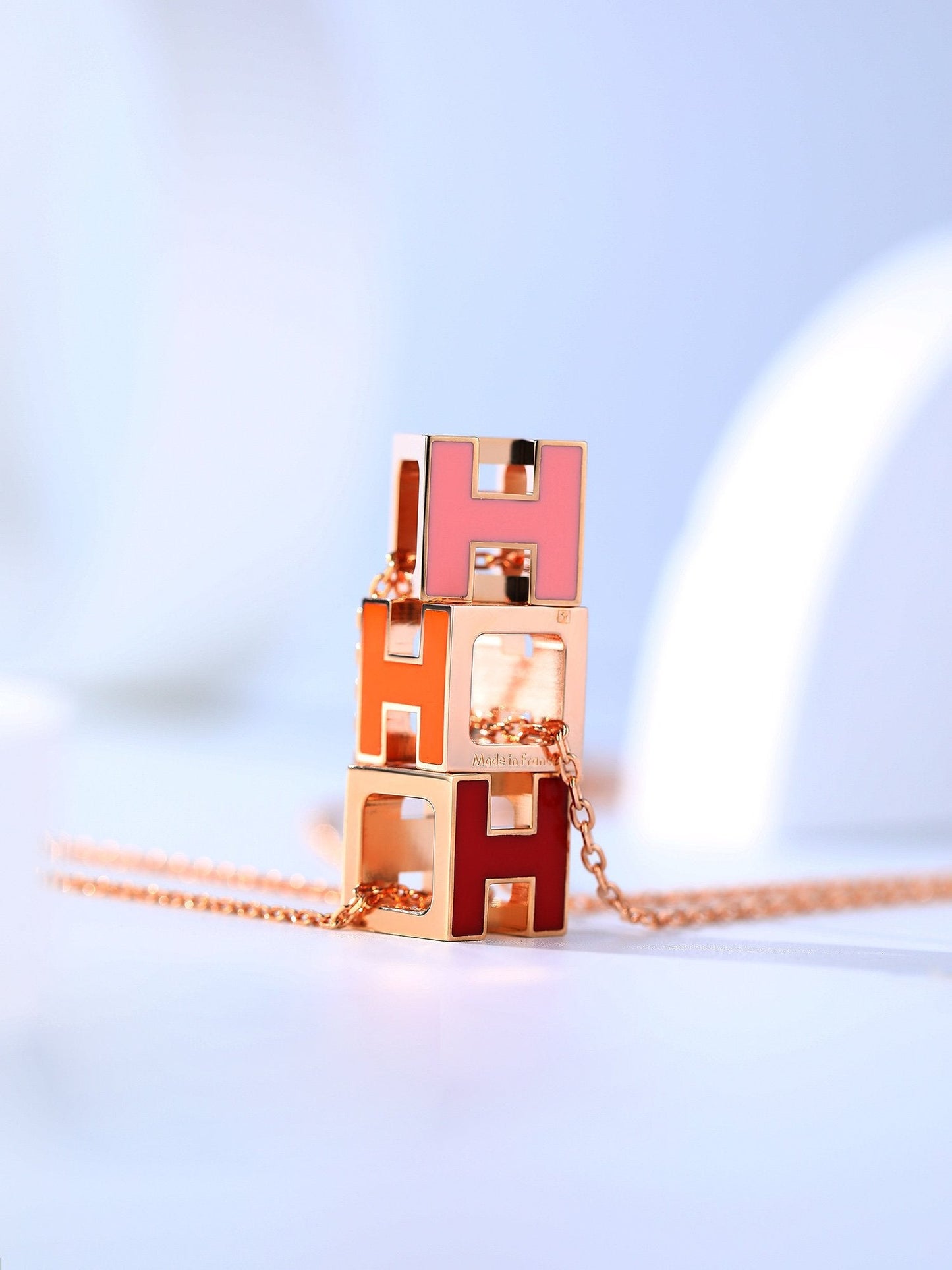 [Love Lucky]H CAGE PINK GOLD NECKLACE