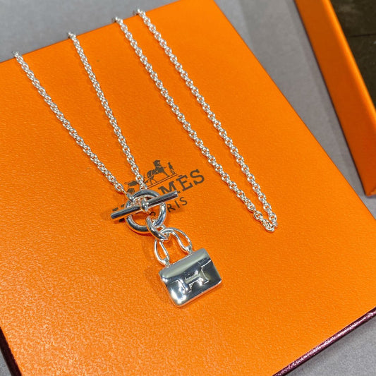 [Love Lucky]CONSTANCE PEDANT SILVER NECKLACE