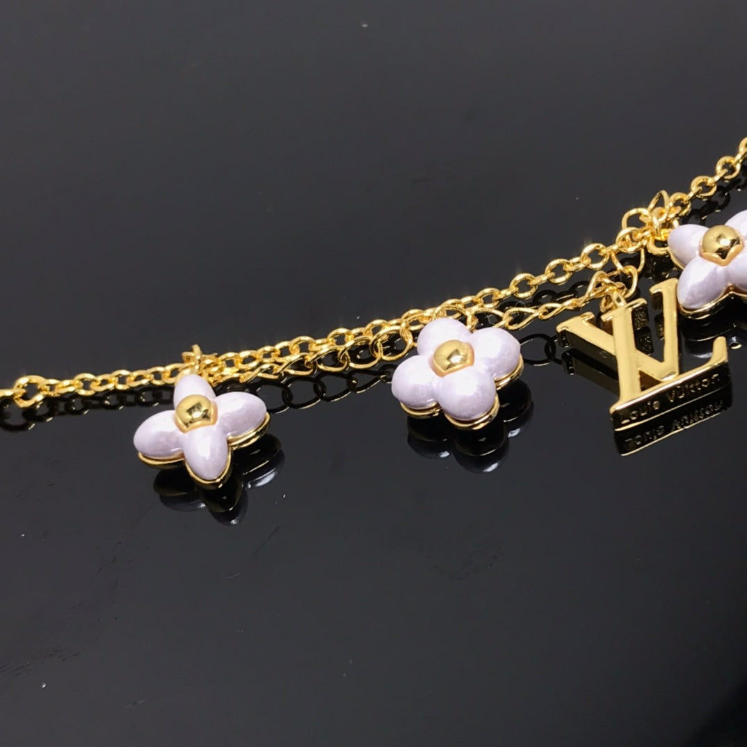 [Love Lucky]LOGO 6 MOTIF STAR AND SUN GOLD BRACELET