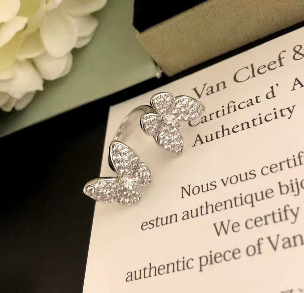 [Love Lucky]TWIN SILVER BUTTERFLY DIAMOND RING