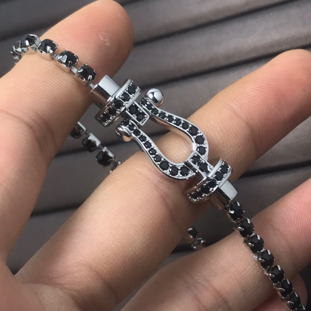 [Love Lucky]FORCE  LARGE HORSESHOE FULL DIAMOND TENNIS BRACELET