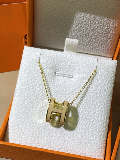 [Love Lucky]HM CLIC YELLOW ENAMEL GOLD NECKLACE