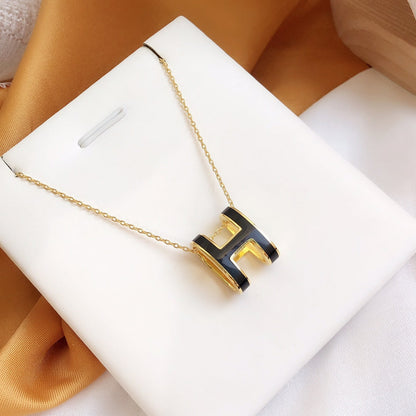 [Love Lucky]HM CLIC BLACK ENAMEL GOLD NECKLACE