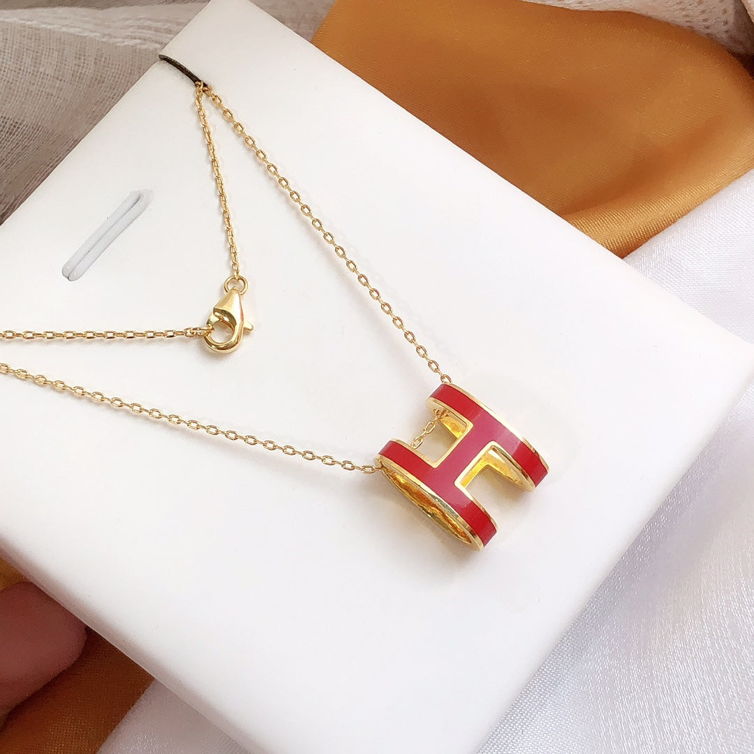 [Love Lucky]HM CLIC RED ENAMEL GOLD NECKLACE