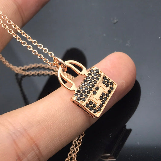 [Love Lucky]HM NECKLACE ARRIVAL BLACK DIAMOND