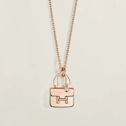 [Love Lucky]AMULETTE PEDANT ROSE GOLD NECKLACE